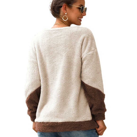 Charcoal Color-Block Fleece Top - Picture 3 of 3